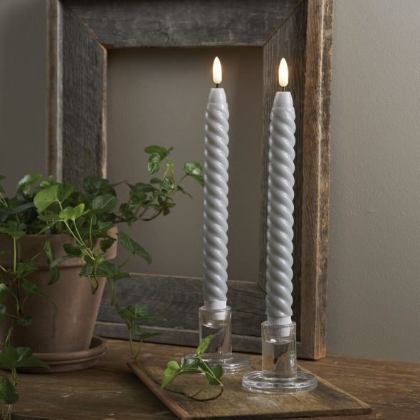 LED-Echtwachskerzen 064-36 FLAMME SWIRL ANTIQUE warmweiße flackernde LED 2er-Set LED-Echtwachskerzen 064-36 FLAMME SWIRL ANTIQUE warmweiße flackernde LED 2er-Set