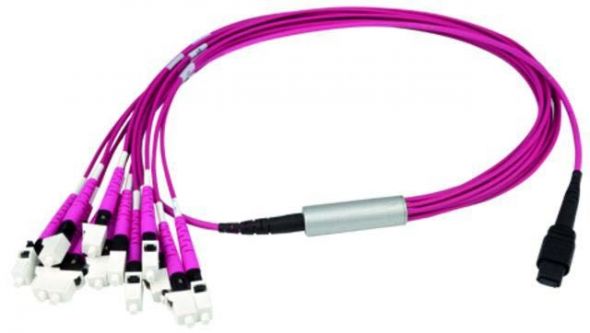 MPO/MTP Aufteilkabl vio 2m L00831A0029 MPO/MTP Aufteilkabl vio 2m L00831A0029