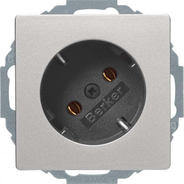 SCHUKO-Steckdose 47276084 alu samt lackiert SCHUKO-Steckdose 47276084 alu samt lackiert