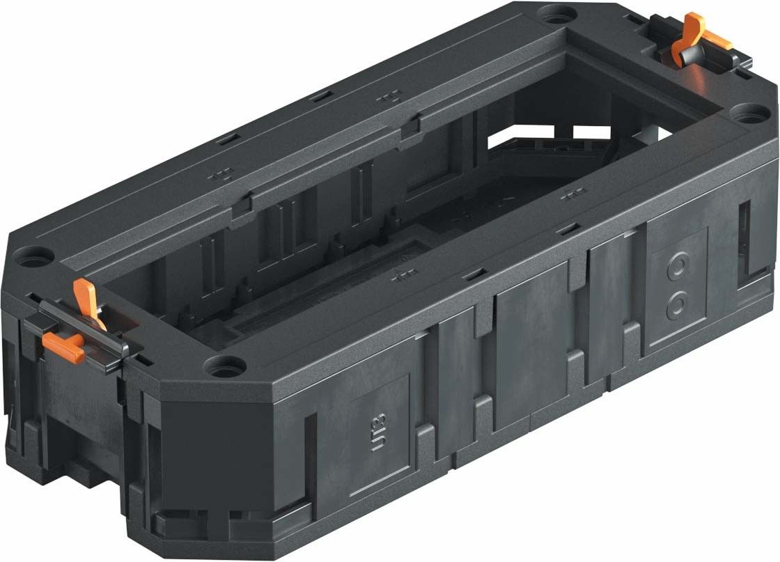 UT3 45 3 Universalträger für 3 Modul45-Geräte UT3 45 3 Universalträger für 3 Modul45-Geräte