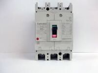 Leistungsschalter NF250-HGV 3P #255138