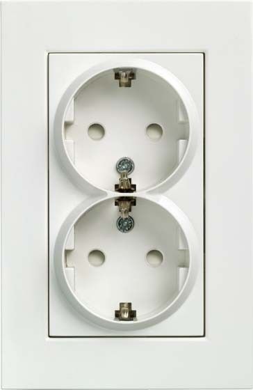 DELTA miro Doppel-Schuko 5UB2213-3 DELTA miro Doppel-Schuko 5UB2213-3